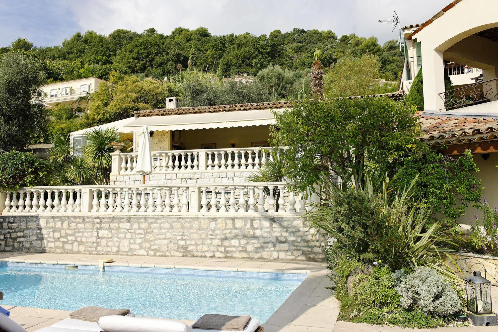 Hotel La Grande Bastide Σαιν-Πολ-ντε-Βανς Εξωτερικό φωτογραφία